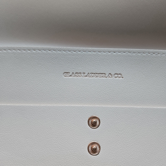 Glass Ladder & Co Vegan Light Pink Folio - Picture 3 of 10